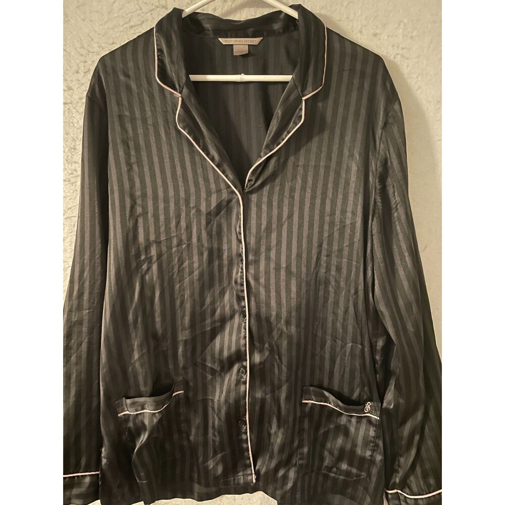 Victoria Secret Pajama Top Satin Sleep Shirt sz L Black stripe Button up Women's